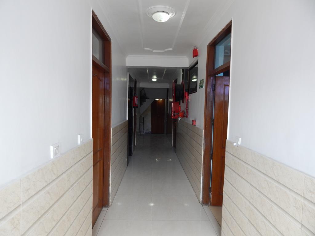 Airport Hotel Paradise International Nova Deli Exterior foto